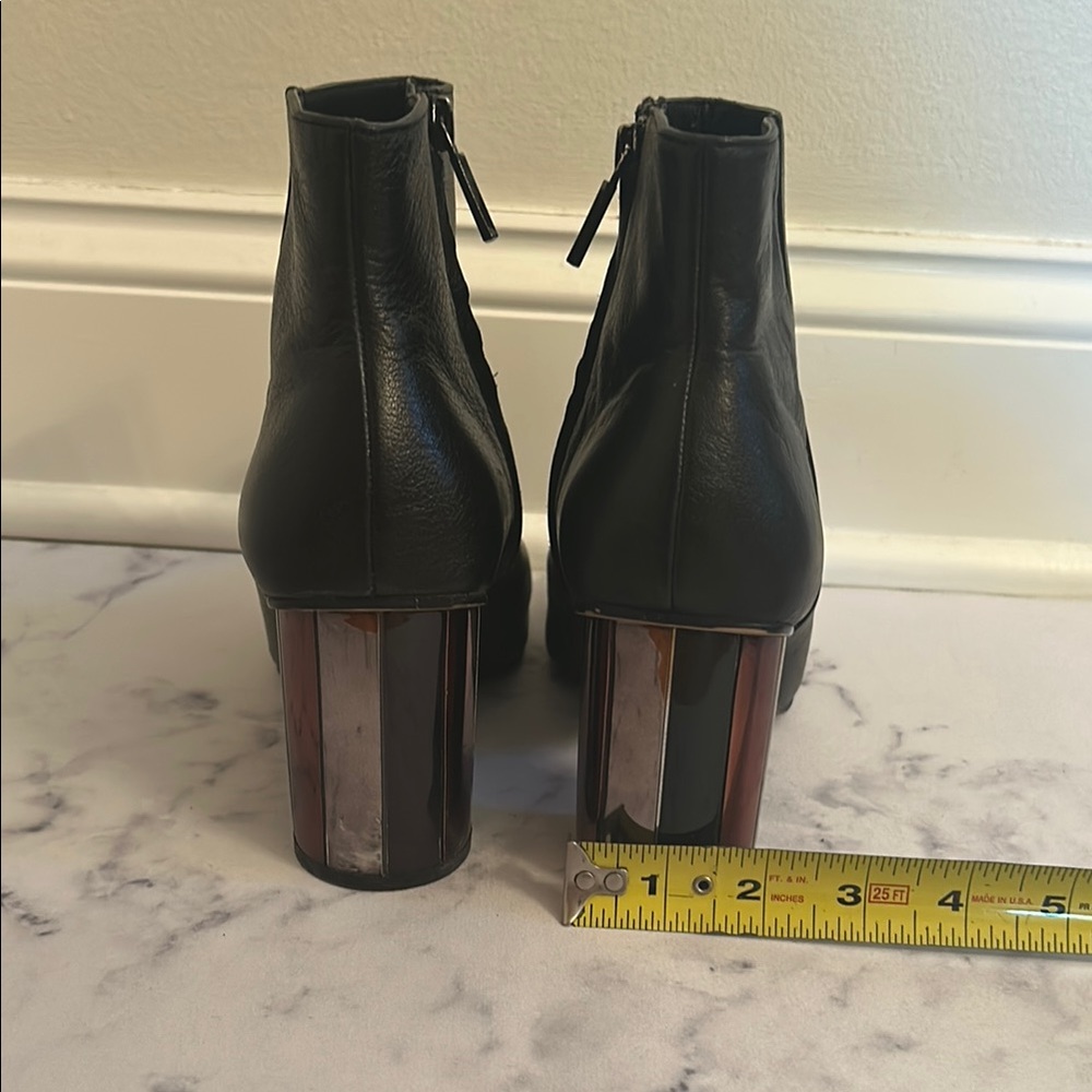 Zara Black Ankle Boots with Round Heel Size 9 (40) - Picture 10 of 16